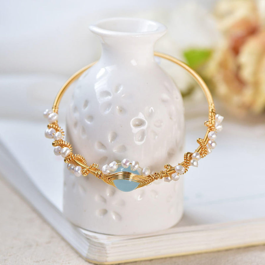 Braided Gold Pearl Cuff – Vintage-Style Wire Design