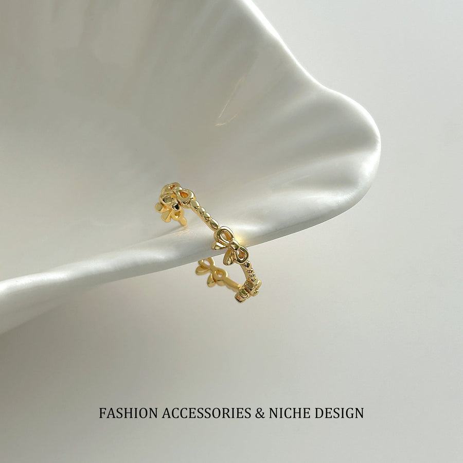 Korean Bow Ring – Minimalist Open Design, Adjustable Fit